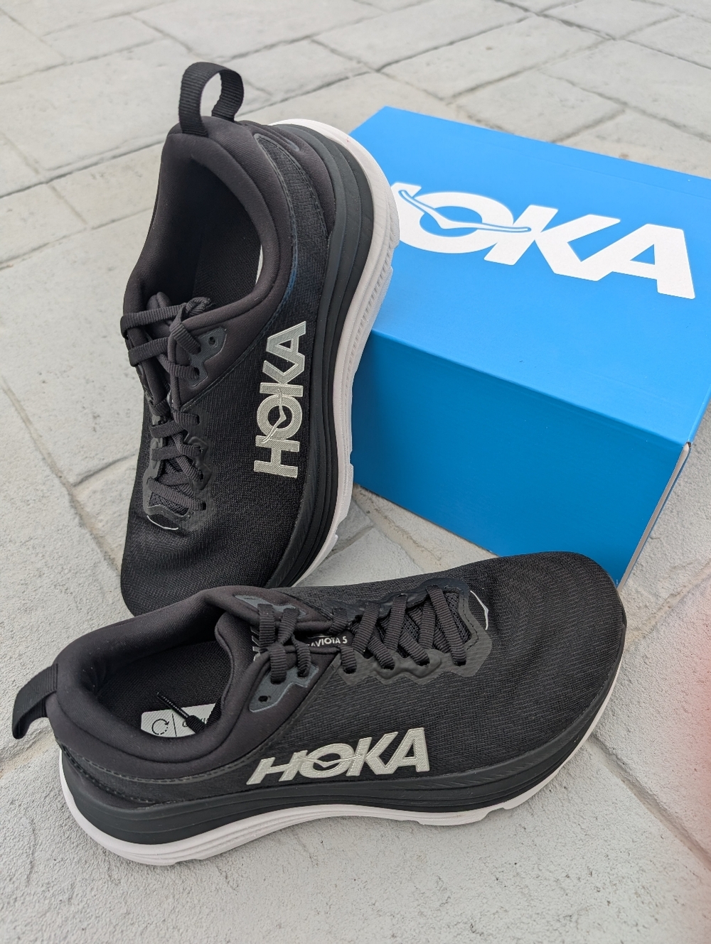 EXTREMELY GOOD CONDITION HOKA ONE ONE Gaviota 5 Women's 8B Black/White